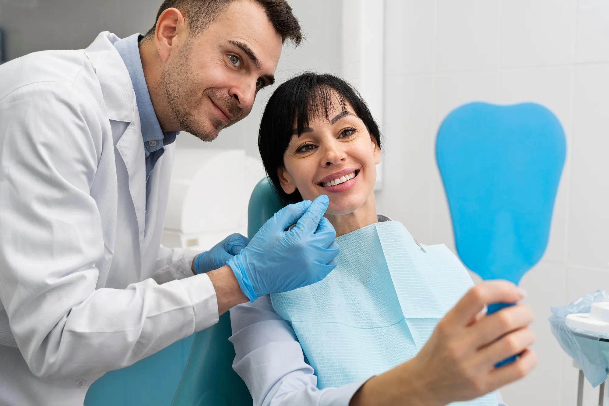 what to expect during your dental implants treatment